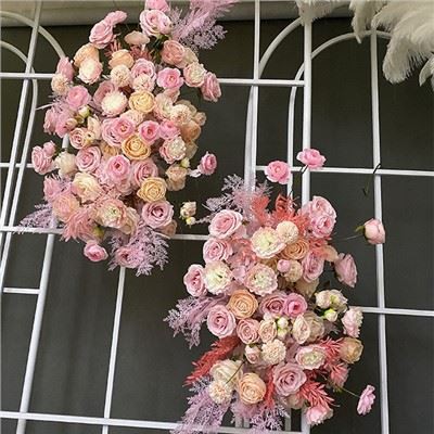 Arranjos de arcos de flores artificiais