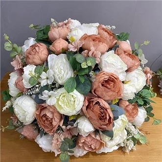 Centros de mesa de flores de blush