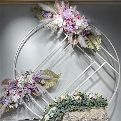 arco de casamento lilás