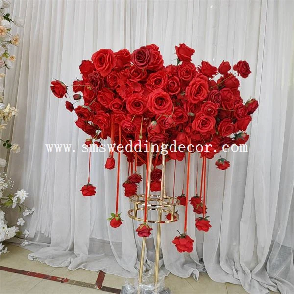 wedding centerpieces red roses