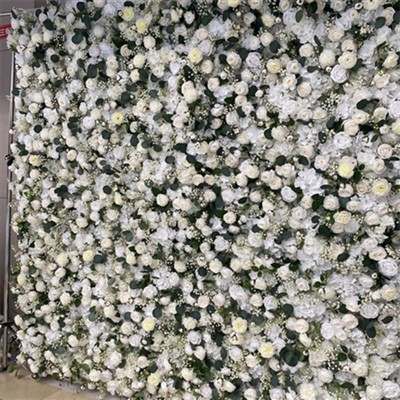 Parede de flores artificiais para casamento