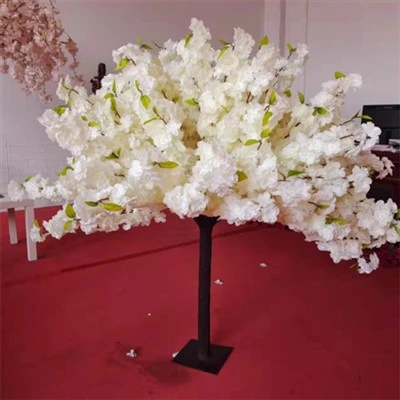 Árvore falsa em flor de cerejeira